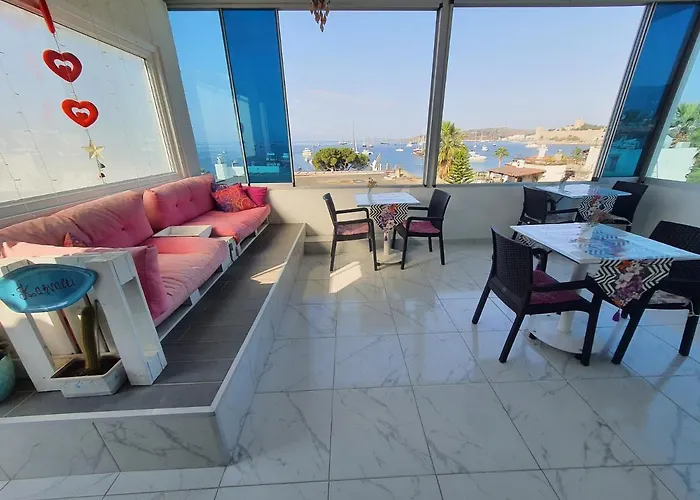 R House Hotel