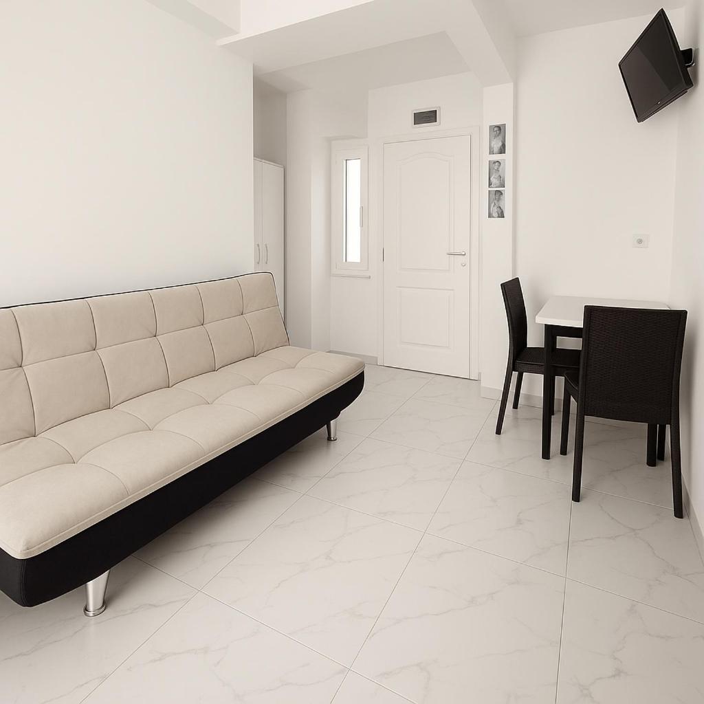 Отель R House